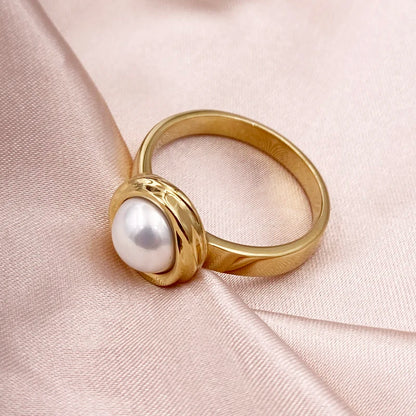 Pearl love Ring