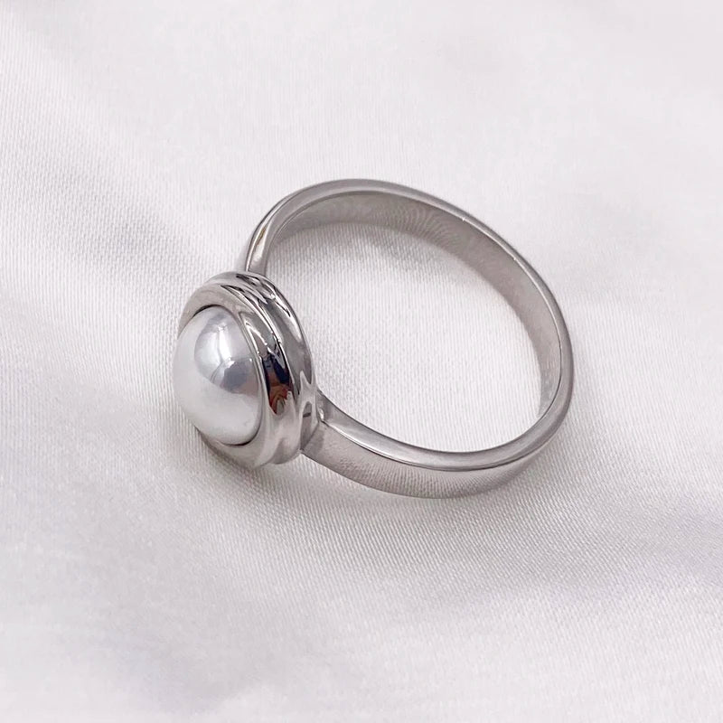 Pearl love Ring