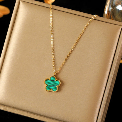 Clover Necklace