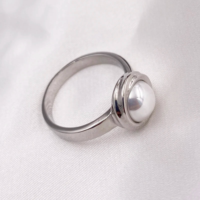 Pearl love Ring